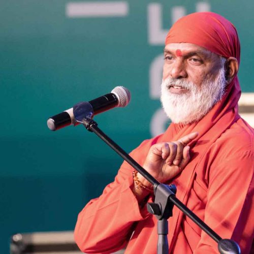 Swami Amritageetananda Puri
